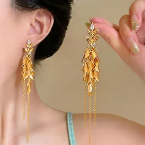 Elegante goldene Weizenähren-Ohrringe mit Quasten und Zirkon-Blatt-Design für Damen