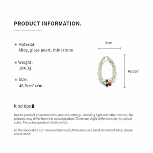 Details zur Perlen-Blumenkette mit Strassmaterial aus Legierung und Größenangaben.