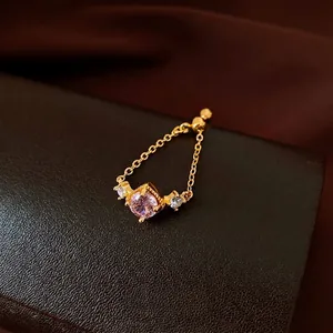 Vintage luxury gold-plated chain ring featuring an elegant pink rhombus zircon centerpiece