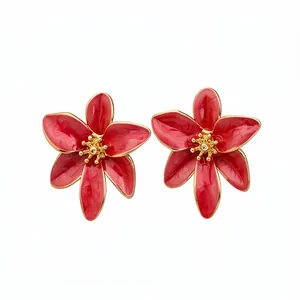 Boucles d'oreilles fleurs rouges avec bordure dorée vintage et aiguilles en argent