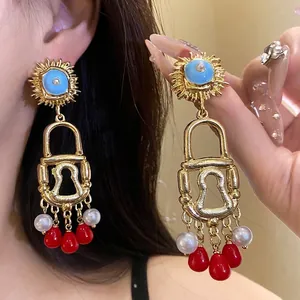 Vintage Enamel Sun Lock Drop Earrings Bohemian Ethnic Style Alloy Artificial Pearl Red Teardrop Dangle Earrings For Women