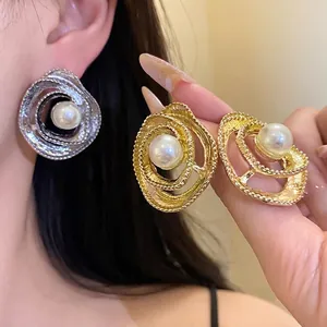 Vintage Alloy Artificial Pearl Round Spiral Stud Earrings For Women Silver Earring Post Gold Silver Plated Elegant Jewelry