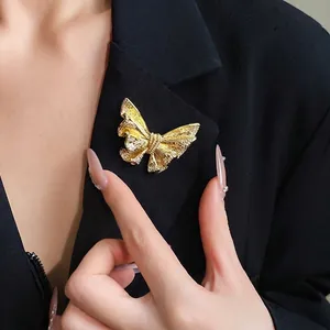 Luxury 18K Gold Plated Butterfly Brooch For Women Copper Zirconia Inlaid Fashion Brooch Pin High-End Style Jewelry Gift