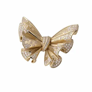 Elegant 18k gold plated butterfly brooch pin with sparkly crystals for women jewelry