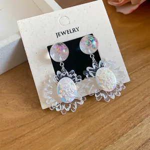 Eleganti orecchini a margherita trasparenti stile francese con glitter olografici
