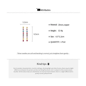 Attributs détaillés des boucles d'oreilles en zircon coloré avec dimensions et matériaux