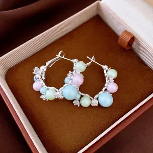 Boucles d'Oreilles Créoles Rondes de Luxe en Cuivre Avec Zirconia Et Perles Artificielles Multicolores Tige en Argent Pour Femme