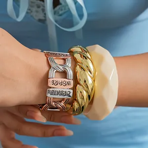 Western Metall Hohl Kreuz Patchwork Elastisches Armband Acryl Geometrischer Armreif Damen Personalisierter Modeschmuck