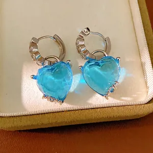 Fashion Simple Copper Zirconia Blue Heart Shape Hoop Earrings With MOM Letter Decoration For Women Jewelry Daily Accessory Gift