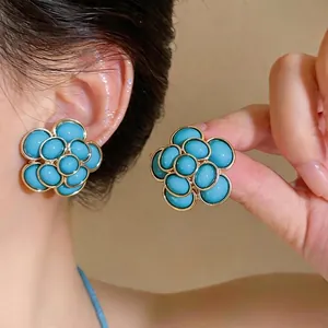 French Retro Blue Resin Flower Stud Earrings With 925 Sterling Silver Earring Post Elegant Court Style Gold Plated Alloy Jewelry
