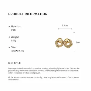 Detailed specifications of vintage gold twisted mesh flower stud earrings with dimensions