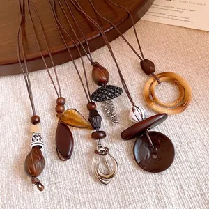 Vintage Ethnic Style Long Necklace For Women Wood Beads Resin Pendant Handmade Geometric Summer Boho Niche Jewelry Gift