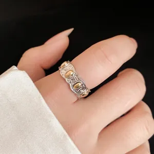 Anillo Abierto Ovalado Arrugado a la Moda Minimalista de Gama Alta Ajustable de Cobre para Mujer Joyería de Lujo Versátil