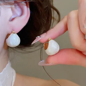 Elegant Korean style real gold plated white pearlescent enamel drop huggie earrings