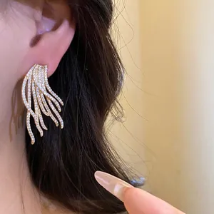 Elegant vintage style 18k gold plated drop earrings with sparkling cubic zirconia crystals