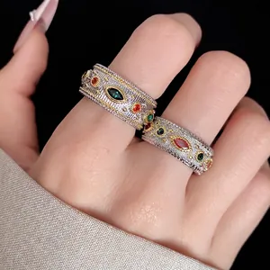 Anello Aperto in Rame Con Zirconia Stile Palazzo Vintage per Donna Retro Bicolore Struttura Regolabile Anello da Dito
