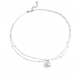 Collar elegante de doble capa con perlas y colgante de esfera con brillantes para mujer