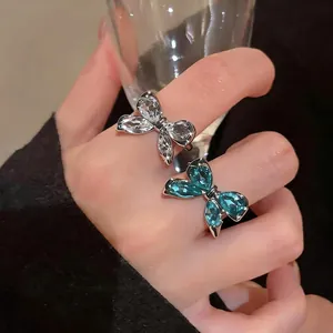 Anillos abiertos de mariposa de circonita estilo francés en azul y cristal para mujer