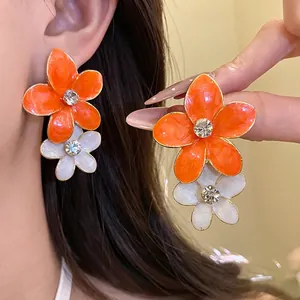 Elegant enamel double flower drop earrings with rhinestones for a sweet vacation look
