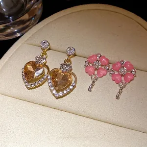 Orecchini pendenti vintage in argento S925 con cuori e trifogli rosa con strass