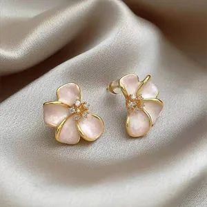 French Elegant Pink Drip Oil Flower Stud Earrings With Silver Earring Post For Women Fashion Alloy Rhinestone Floral Jewelry