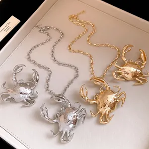 Creative 3D Crab Pendant Necklace Exaggerated Alloy Gold Silver Metallic Texture Brooch Jewelry For Women Party Daily
