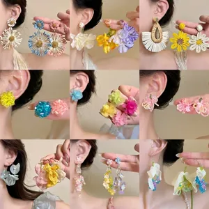 Orecchini a Bottone in Tessuto a Forma di Fiore Stile Vacanza Con Perno in Argento Gioielli Floreali Fatti a Mano da Donna