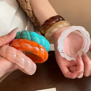 Irregular Marble Pattern Geometric Acrylic Bangle Bohemian Scalloped Edge Open Bracelet Fashion Simple Jewelry For Women