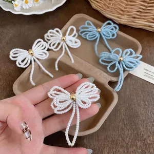 Boucles d'Oreilles Clous Nœud en Perles Fait Main Avec Tige en Argent Sterling 925 Élégantes Perles de Verre Bijoux pour Femmes Style Doux