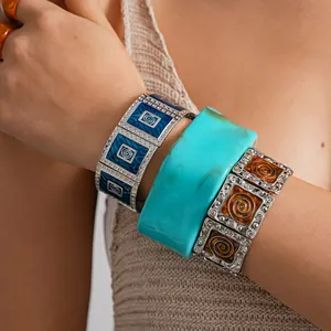Retro Alloy Square Drip Oil Elastic Bracelet For Women Vintage Spiral Texture Silver Tone Geometric Bangle Fashion Jewelry