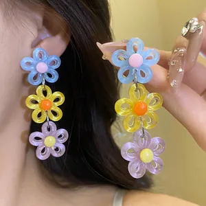 Vibrant three-layered daisy flower drop earrings in sweet dopamine style for women