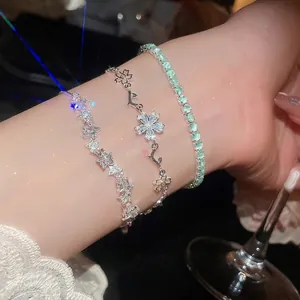 Bracciale Bolo Francese in Zirconia a Stella e Fiore di Ciliegio Braccialetto Tennis Geometrico Regolabile in Rame Argentato