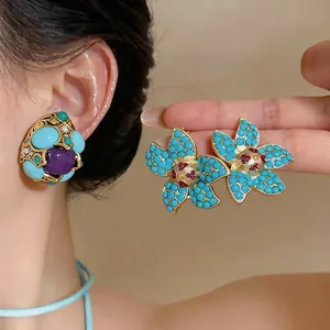 Orecchini a Bottone in Lega Vintage Con Perno in Argento Sterling 925 Fiore Strass Geometrici Per Donna Gioielli