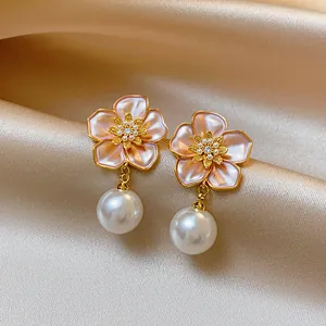 French Vintage Style Flower Stud Earrings With Silver Earring Post Alloy Artificial Pearl Rhinestone Drip Oil Floral Jewelry For Women