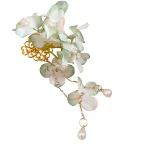 Elegant floral hair clip with pearl tassels and light green fabric flower petals