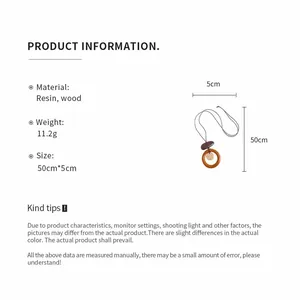 Product specifications for vintage long necklace featuring resin and wood pendant details