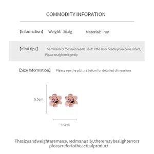 Produktdetails für rosa Emaille-Blumenohrringe mit Maßen und Gewichtsinformationen.