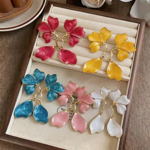 Elegant multi-color flower-shaped oil-drop earrings with minimalist petal design