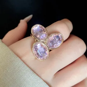 Elegant vintage oval pink crystal open ring with light luxury gold finish for women