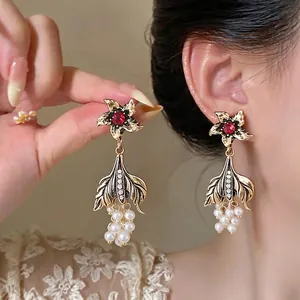 Vintage Palace Style Fish Tail Drop Earrings For Women Gold Plated Inlaid Rhinestone Artificial Pearl Elegant Party Jewelry Gift