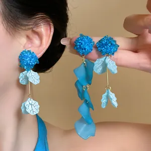 Blue Hydrangea Tassel Petal Stud Earrings For Women Light Luxury Style Vacation Fashion Acrylic Floral Dangle Ear Jewelry