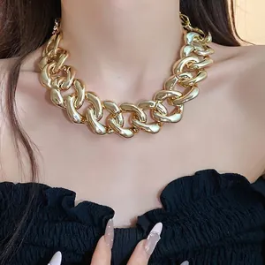 Retro chunky gold chain necklace with an adjustable link for a stylish and bold look