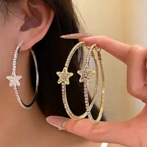 Orecchini a Cerchio con Ciondolo a Stella in Rame e Strass Con Perno in Argento Minimalista Elegante Gioielli Circolari per Donna