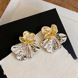 French style silver needle flower stud earrings with rhinestones, gold and silver mix
