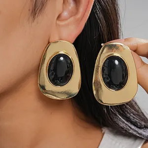 European American Retro Metal Style Resin Oval Geometric Stud Earrings For Women Gold Black Oversized Fashion Jewelry Gift
