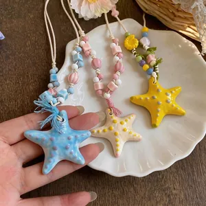 Collane con perline in ceramica a forma di stella marina per uno stile estivo da spiaggia