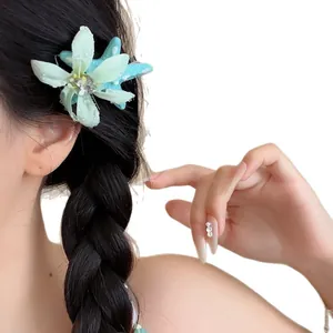 Elegante molletta per capelli a fiore in tessuto con strass per stile dolce