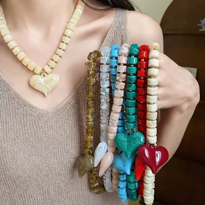 Collana con Pendente a Cuore in Perline di Acrilico Vintage Catena a Clavicola con Motivo Marmo di Moda Gioielli da Donna Personalizzati