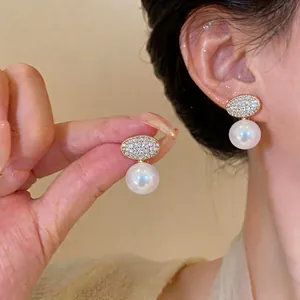 Elegant French zircon oval pearl ear clips for non-pierced ears in high-quality gold finish