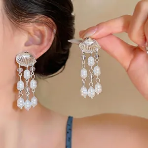 Boucles d'Oreilles Clous Coquillage Gland pour Femmes Perle Artificielle Pendantes Avec Tige en Argent Bijoux de Luxe
